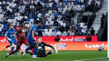 ثنائية نظيفة.. الهلال يحكم قبضته على صدارة الدوري السعودي أمام الاتفاق وبأعين كوكا